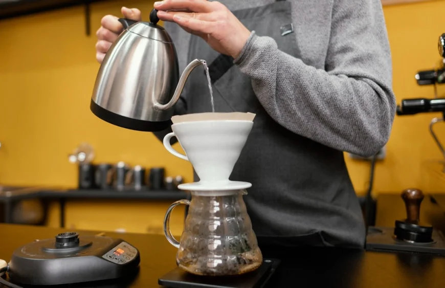 temperaturii apei in cafea